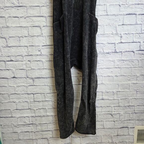 Zenana Womens Size Small/Medium Ash Black Acid Washed Jumpsuit Back Pocket - Picture 6 of 16